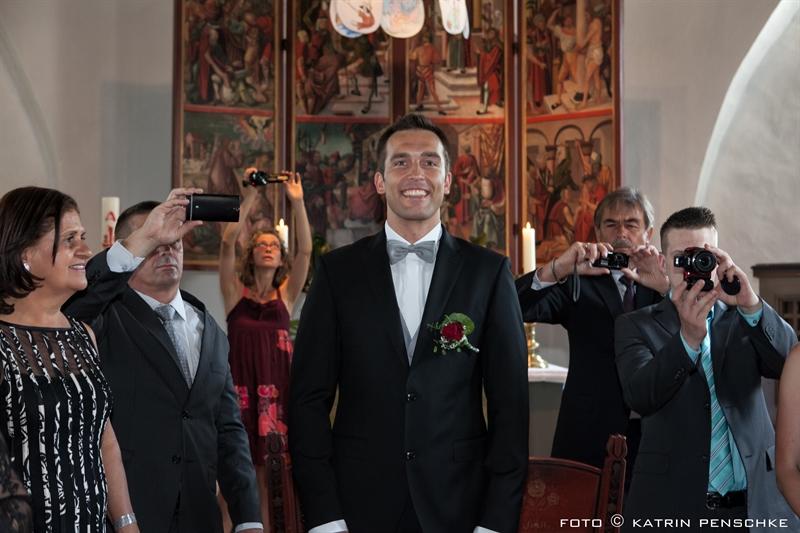 Kirchliche Trauung in der Dorfkirche Alt-Reinickendorf | Hochzeit in Berlin