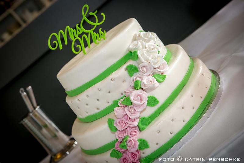 Hochzeitstorte | Frauen Hochzeit auf dem Gutshof Britz (Berlin)