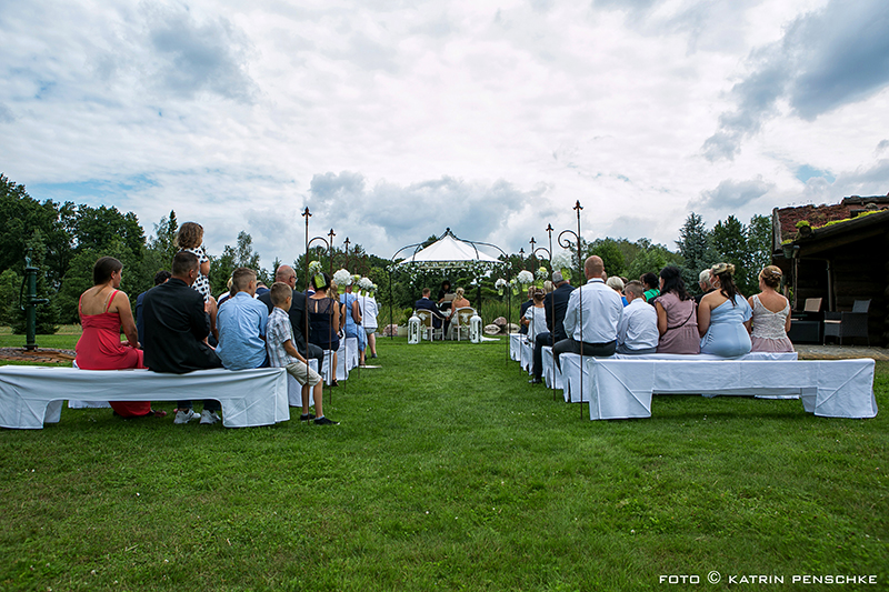 Standesamtliche Trauung | Hochzeit auf dem Milanhof in Guhrow (Spreewald)