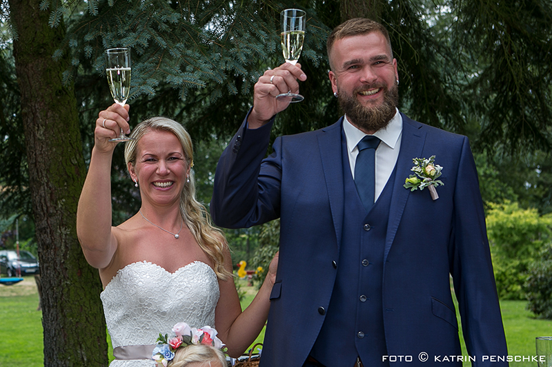 Sektempfang | Hochzeit auf dem Milanhof in Guhrow (Spreewald)